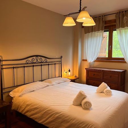 Cal Mestre - L'Amfitriona Rialp Ngoại thất bức ảnh